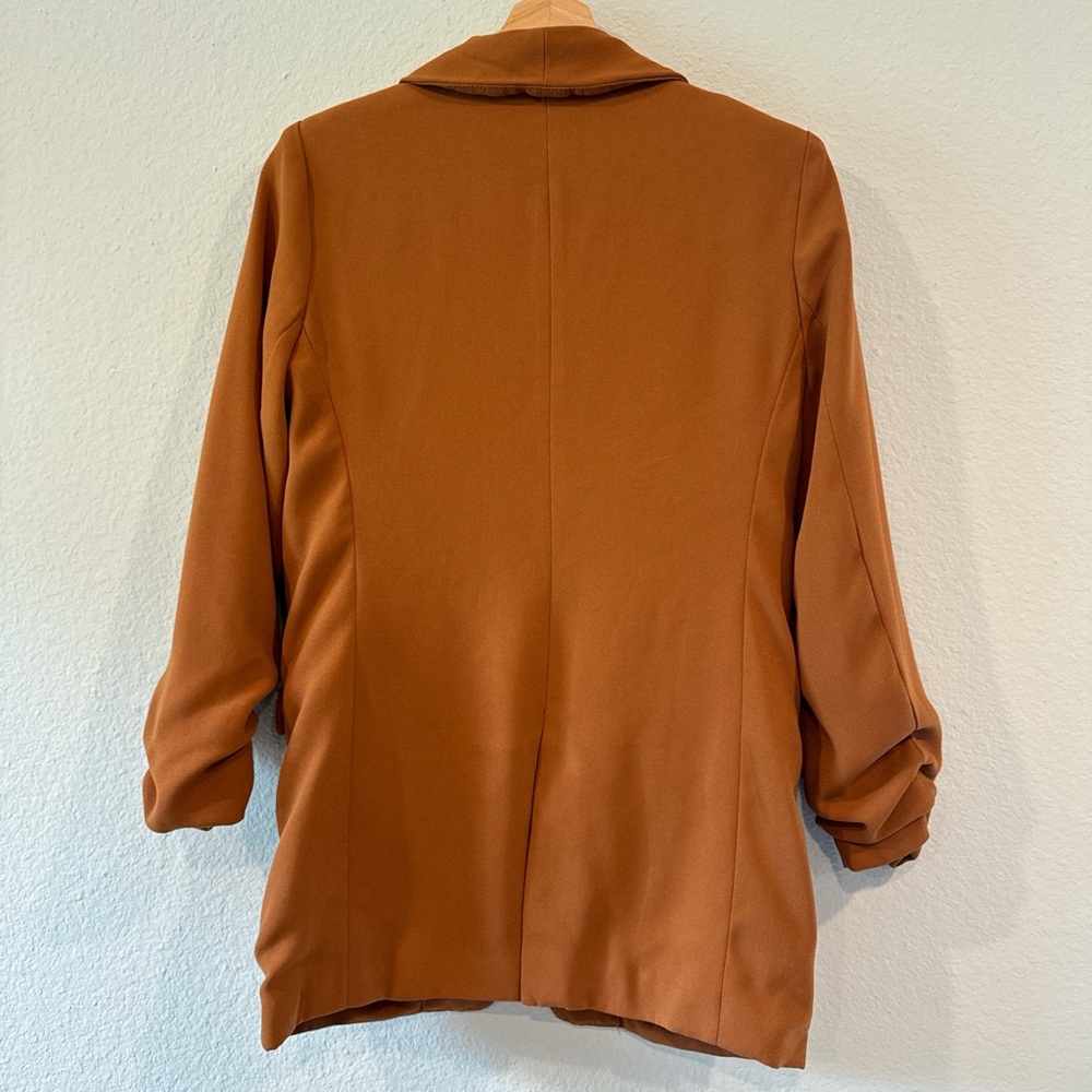 Women's Tan Blazer - Picture 4 of 4